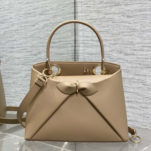 sy_no_BD760A2DB853BEE2F4E4A0147B7184C7_0 Dior Women's Spring/Summer 2026 New Single-Handle Bow Handbag/Shoulder Bag