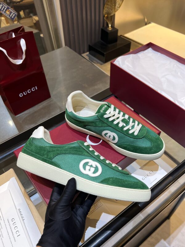 sy_no_BEC76850E6F48C4CD3425D62778C60C0_0 Gucci B Sneaker Green Fabric & Suede – Emerald Green / Ivory