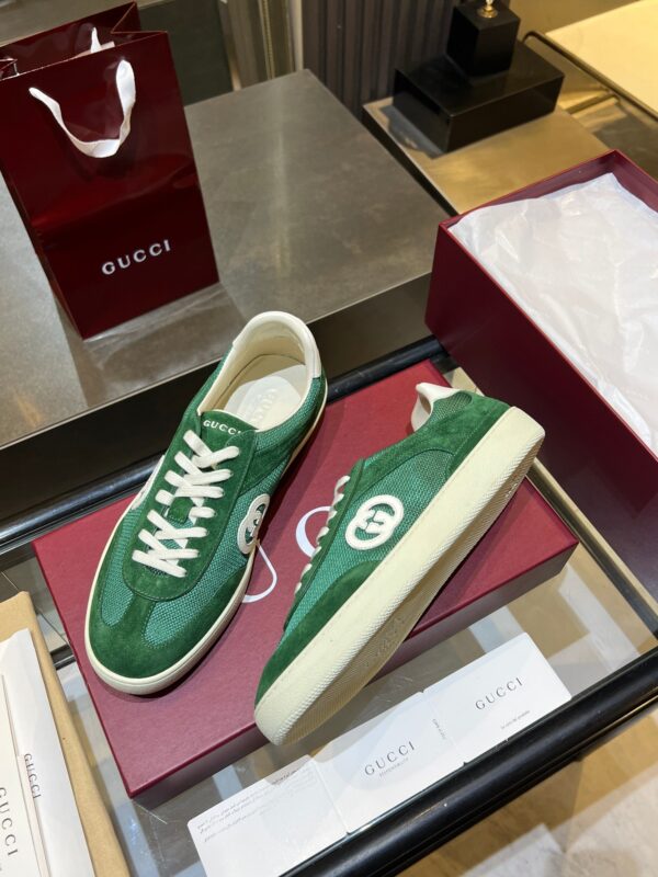 sy_no_BEC76850E6F48C4CD3425D62778C60C0_7 Gucci B Sneaker Green Fabric & Suede – Emerald Green / Ivory