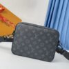 sy_no_BF4EF4C03186B1AF9276DC0A3544A1AD_3 Louis Vuitton Steamer Messenger Bag – New Classics Collection
