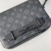 sy_no_BF4EF4C03186B1AF9276DC0A3544A1AD_5 Louis Vuitton Steamer Messenger Bag – New Classics Collection