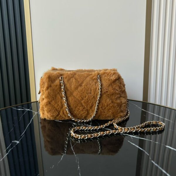 sy_no_BF7A741612A6F63DF8AE927C23A3390C_2 Chanel Mini Handle Bowling Bag