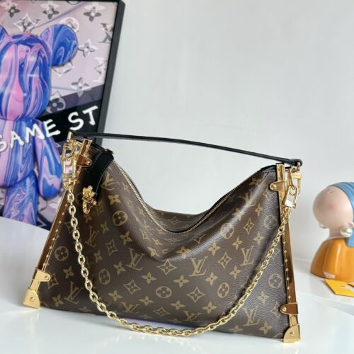 Louis Vuitton Lucky Trunk Handbag