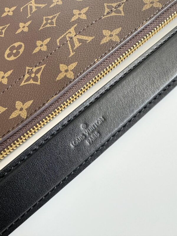 Louis Vuitton Lucky Trunk Handbag