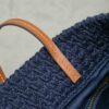 sy_no_C158F7A6577B77012B6F449EE9CEA79F_7 Miu Miu Logo-Embellished Crochet Tote Bag