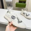 sy_no_C1D7E76E472274F3A4DD79D648607576_0 White & Gray Retro Tennis Sneakers