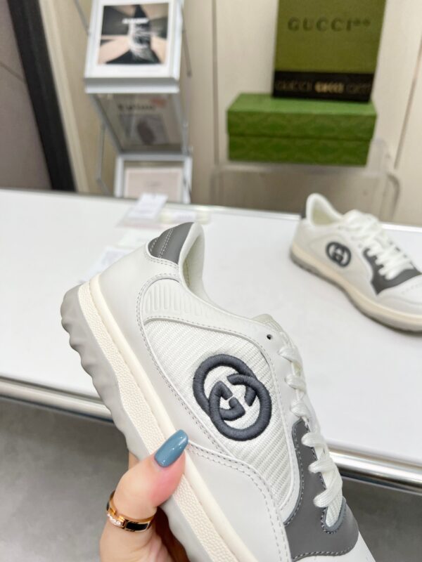 sy_no_C1D7E76E472274F3A4DD79D648607576_4 White & Gray Retro Tennis Sneakers