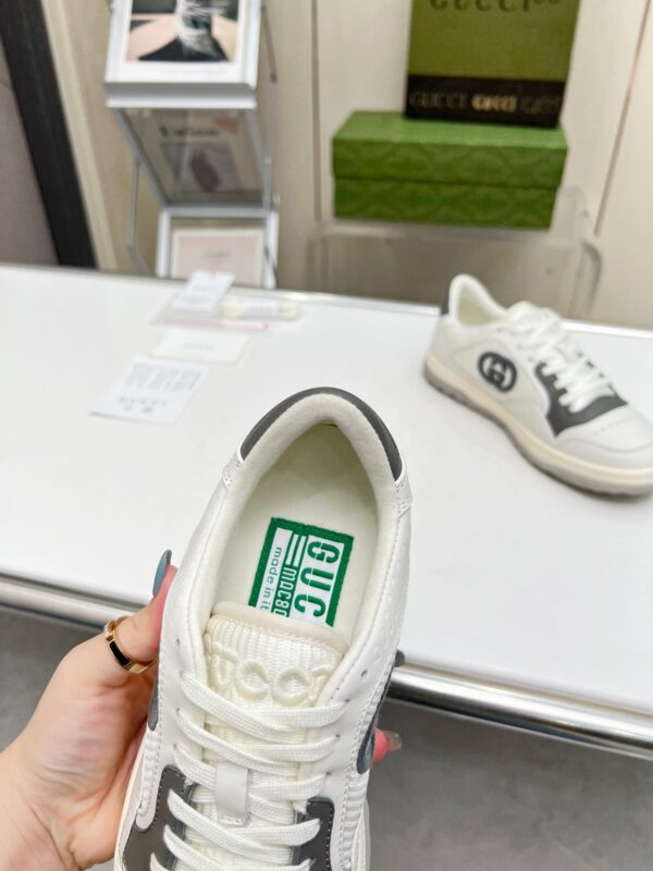 sy_no_C1D7E76E472274F3A4DD79D648607576_5 White & Gray Retro Tennis Sneakers