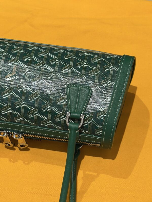 sy_no_C1DB047ED2D1C19F4E7463F26A7EF373_3 Goyard Bonbonnière Bag