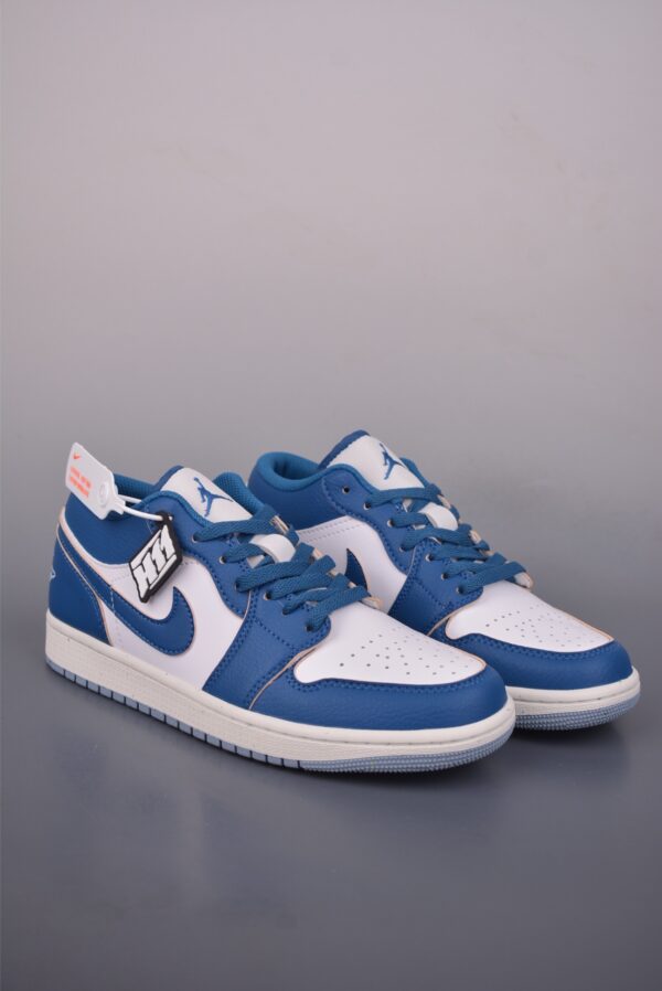 sy_no_C1E23A195B3DA36F4AF5E3EBC7E78F75_0 Air Jordan 1 Low – White / Deep Blue Retro Sneakers