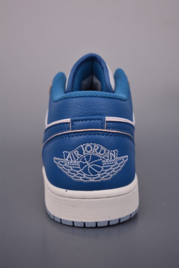 sy_no_C1E23A195B3DA36F4AF5E3EBC7E78F75_3 Air Jordan 1 Low – White / Deep Blue Retro Sneakers