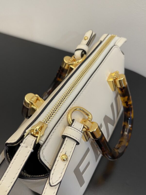 sy_no_C2C6C0CA29B1C23FFA9548D45E28E7E1_4 Fendi Mini By The Way Bag – White
