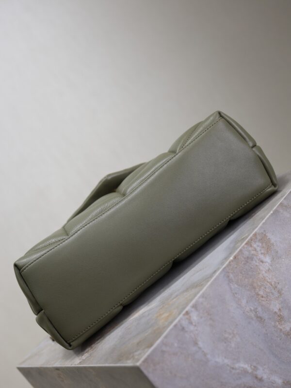 sy_no_C3E4E8902D51C97EEA5D06BE449B6063_6 YSL Loulou 29cm Quilted Chain Bag – Wheat Green