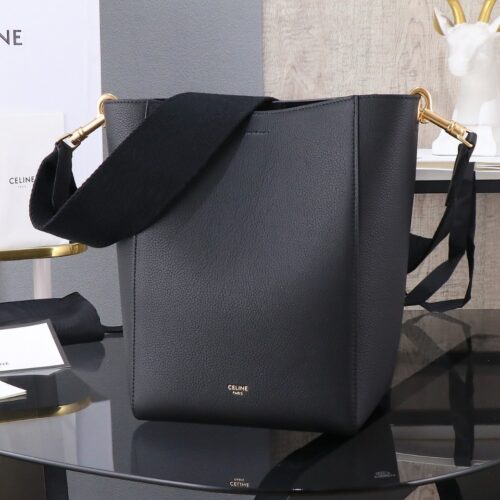 sy_no_C499A6C343A1808438AB129BE65F4724_0 Sangle Bucket Bag – Versatile Everyday Style