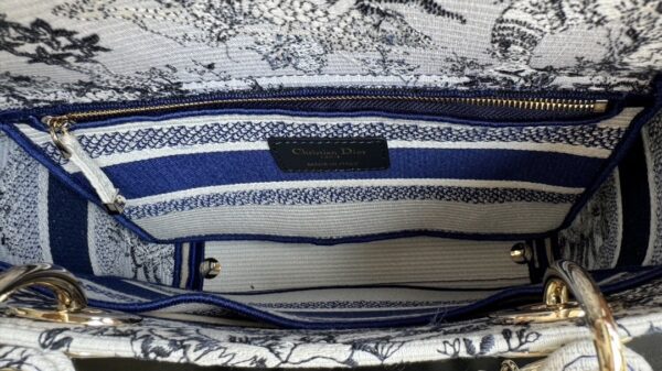 sy_no_C6599E2B2A3E9FA221BCD43AF748A1D6_7 Lady Dior Sun Embroidered Bag