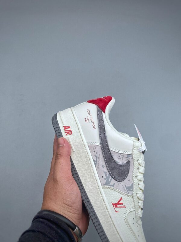 sy_no_C70EF2DECC69D62CA92F5B1A744CABF0_5 Nike Air Force 1 Low Custom Concept – Sail, Grey & Red Monogram Edition