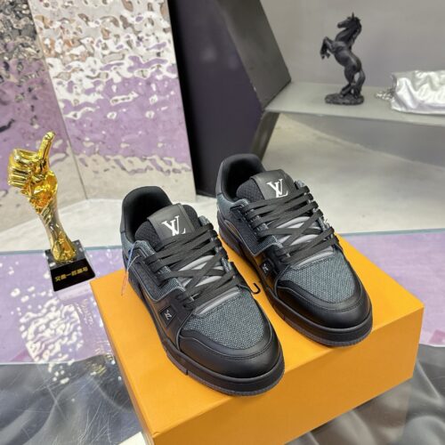 sy_no_CA183DB8AB5E9EC93CA4CBBF410E0ED4_0 Louis Vuitton LV Trainer Maxi Black & Dark Grey Mixed-Material Sneakers