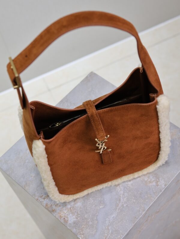 sy_no_CA7C9B1FF7384142BFFD26D05239AC32_4 YSL Le 5 À 7 Shoulder Bag – Mustard Suede with Shearling