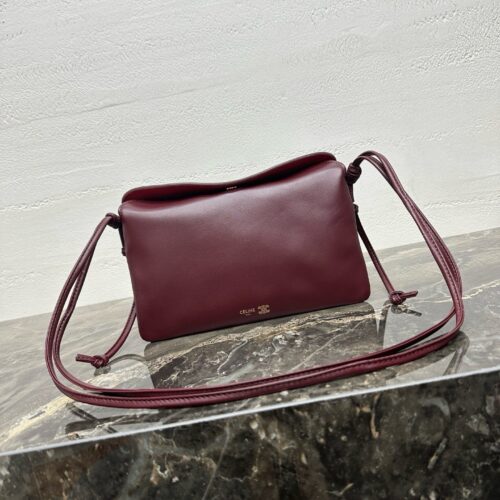 sy_no_CA7E6ACD012425DE6502A01AD414B3C7_0 Trio Flap Bag – Red