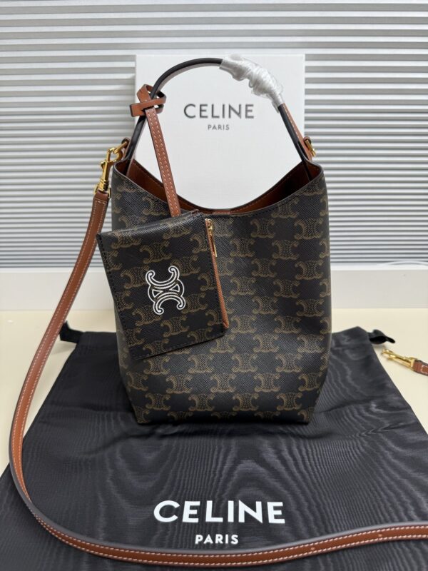sy_no_CA822EE37E6C5597E2BFFB52C0F04D67_0 Celine Hobo Bag – Small