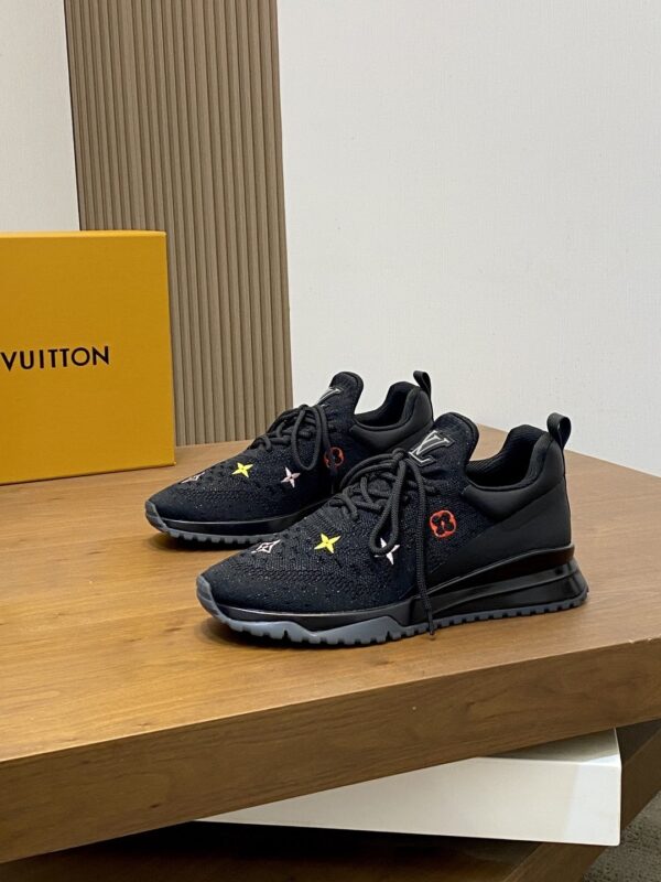 sy_no_CB49B368808A9B9629EF1EA616316D03_2 Louis Vuitton Black Knit Runner Sneaker with Multicolor Monogram Flowers
