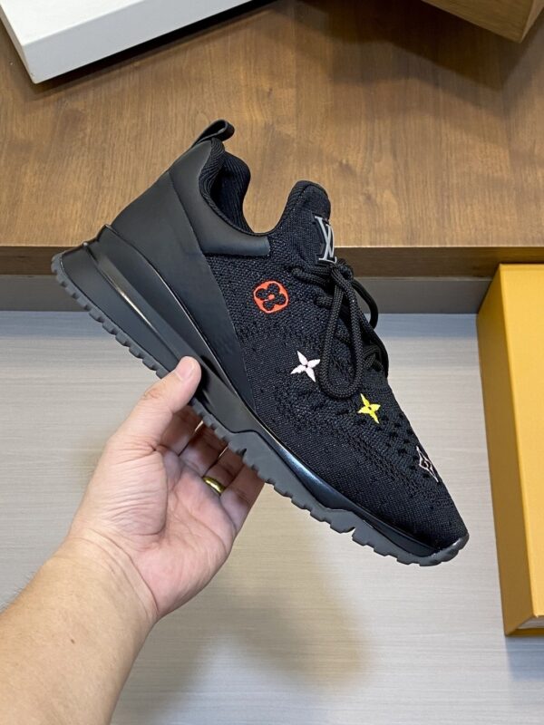 sy_no_CB49B368808A9B9629EF1EA616316D03_3 Louis Vuitton Black Knit Runner Sneaker with Multicolor Monogram Flowers