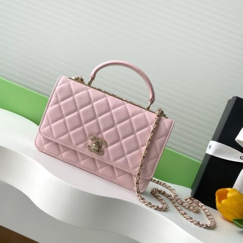 sy_no_CBE8AFD241038A10E59F7F2590251ED4_0 Chanel Trendy CC Lambskin Bag with Crystal-Embellished Clasp (Shoulder/Crossbody/Top-Handle)