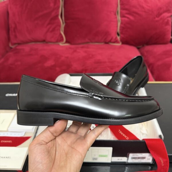 Black Shiny Calfskin Embossed Loafers