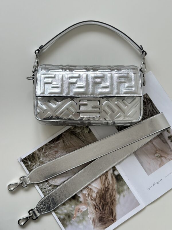 sy_no_CCB74978631863B26E15E54A26B79632_0 Fendi Baguette Handbag – Soft Lambskin