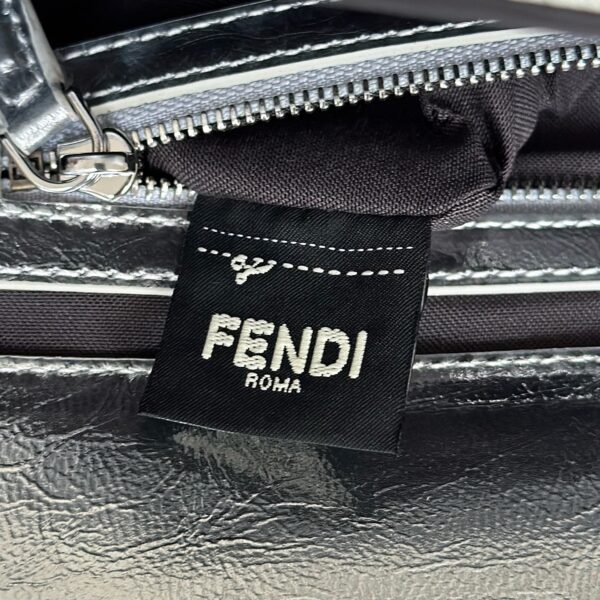 sy_no_CCB74978631863B26E15E54A26B79632_5 Fendi Baguette Handbag – Soft Lambskin