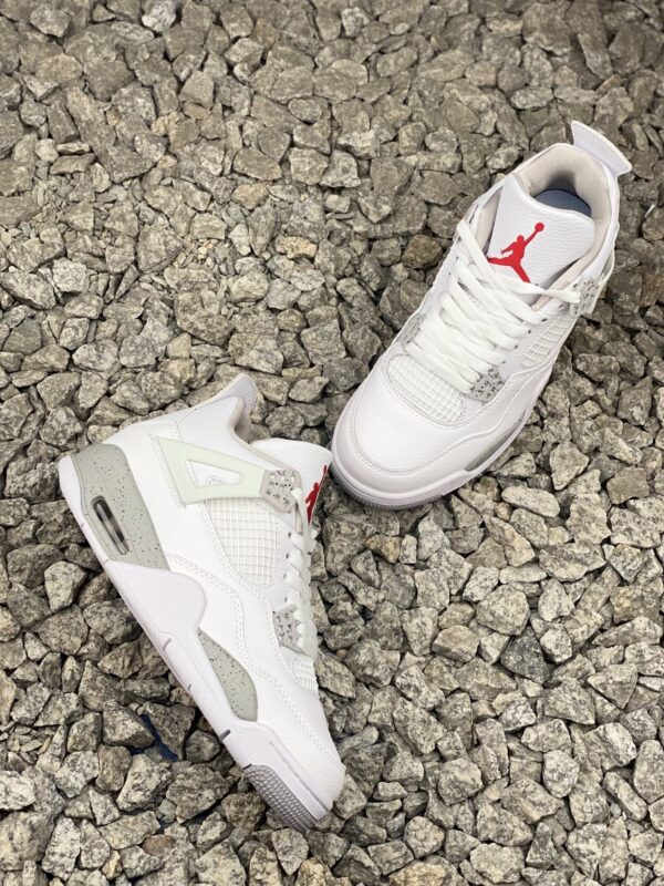 sy_no_CD9AF831FC52FF9B7178DDA81D0813BD_8 White & Grey Retro Basketball Sneakers