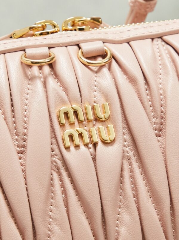 sy_no_CF040A3D75D1EF7F8A7FB3F6424EC192_5 Pink Matelassé Shell Backpack