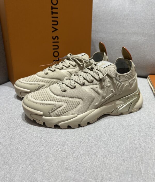 sy_no_CF4B829AD0C2442D37F2A2F359CB66F2_4 Taupe, Grey Khaki & Champagne Gold Technical Dad Sneakers