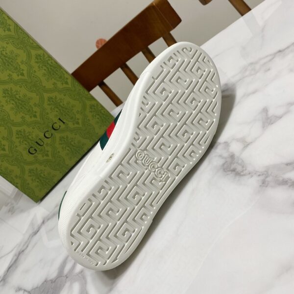 sy_no_CF992980856849F4AC14999968E858F6_6 Gucci Women's Ace Platform Sneaker – White / Green / Red
