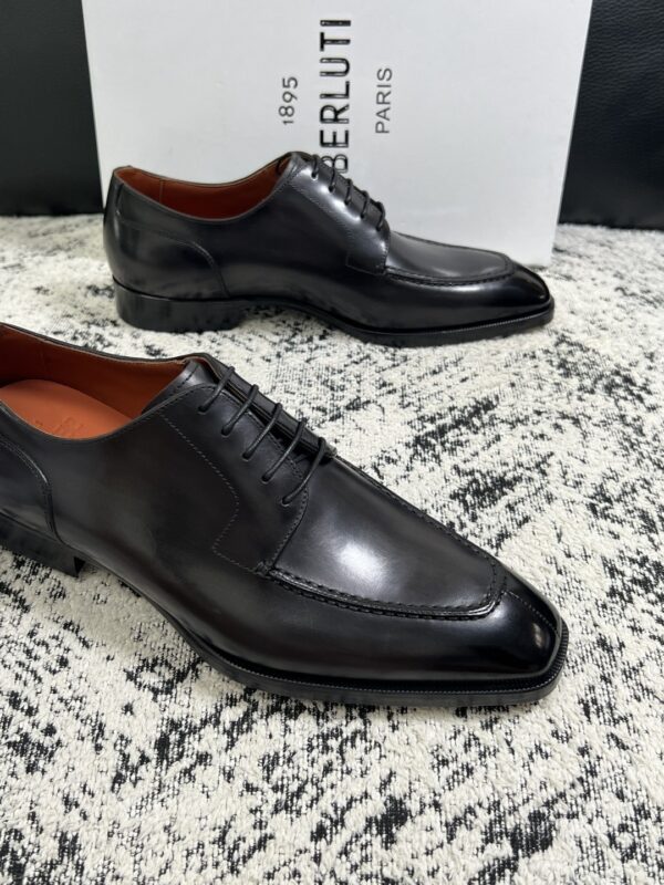 Black Venezia Leather Apron-Toe Derby Shoes