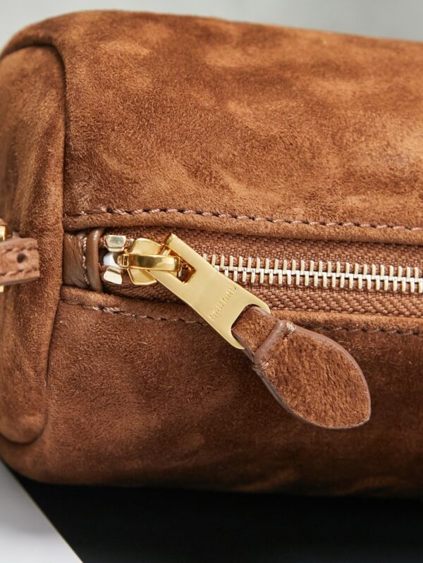 sy_no_D078A6160FCF43D26ADDC0824600867C_6 Caramel Brown Suede Cylindrical Underarm Shoulder Bag
