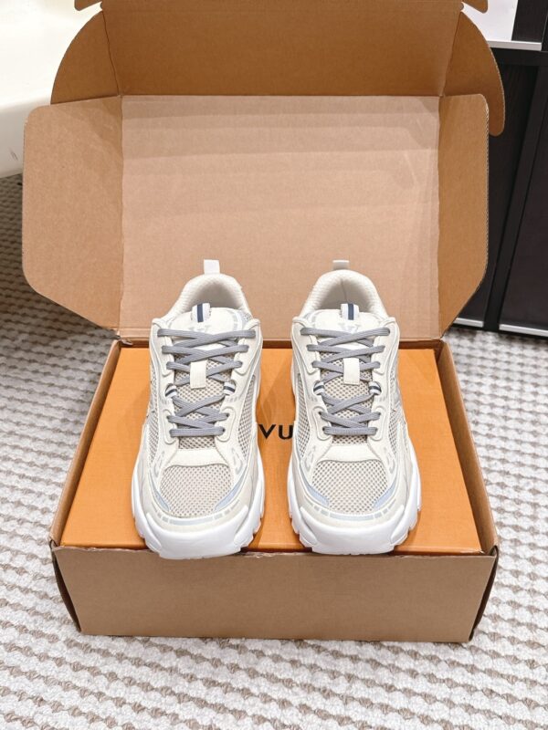Louis Vuitton Men's Trainer Sneakers – Breathable Mesh Casual Sports Shoes with Chunky Soles