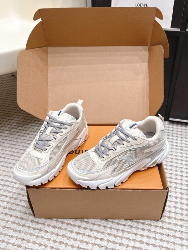 Louis Vuitton Men's Trainer Sneakers – Breathable Mesh Casual Sports Shoes with Chunky Soles