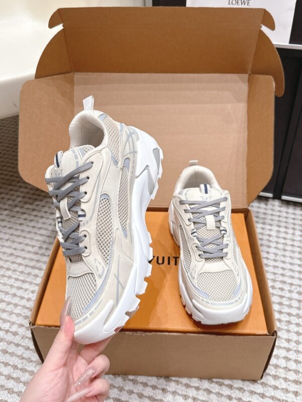 Louis Vuitton Men's Trainer Sneakers – Breathable Mesh Casual Sports Shoes with Chunky Soles