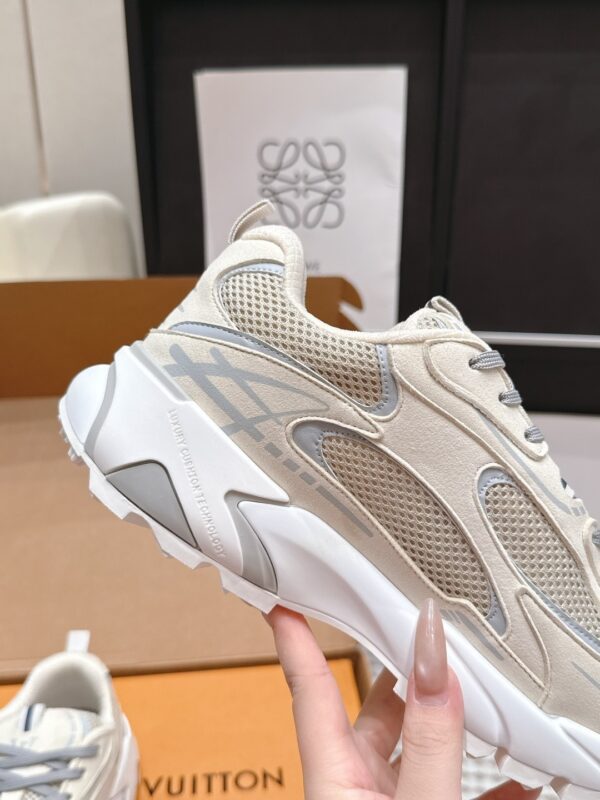 Louis Vuitton Men's Trainer Sneakers – Breathable Mesh Casual Sports Shoes with Chunky Soles