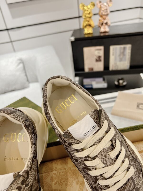 sy_no_D150456A1E99053AF3E901DFBD2BB804_6 Gucci Rhyton GG Canvas Sneaker – Beige / Ebony