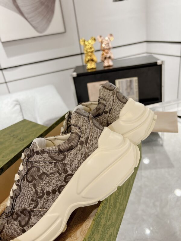 sy_no_D150456A1E99053AF3E901DFBD2BB804_7 Gucci Rhyton GG Canvas Sneaker – Beige / Ebony