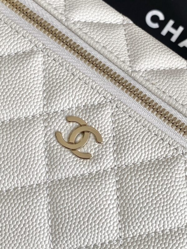 Chanel Caviar Leather Box Bag with Top Handle (Size 25)
