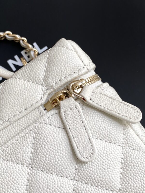 Chanel Caviar Leather Box Bag with Top Handle (Size 25)