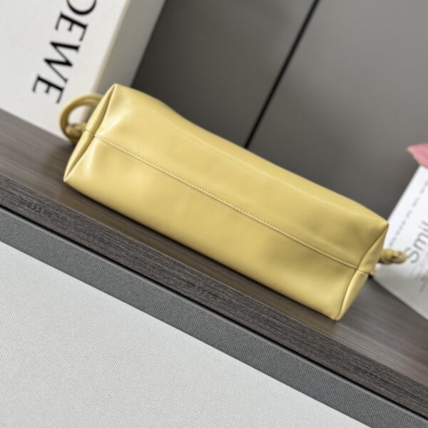 sy_no_D2CA85CBBA778AA70C03D6C9D2C4CDB6_3 Loewe Flamenco Purse – Soft Nappa Lambskin Leather