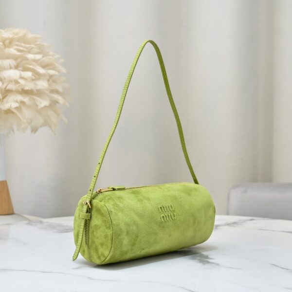 sy_no_D327A7DB1633C1890F9AD21C6DD3ABE2_1 Avocado Green Leather Cylindrical Underarm Shoulder Bag