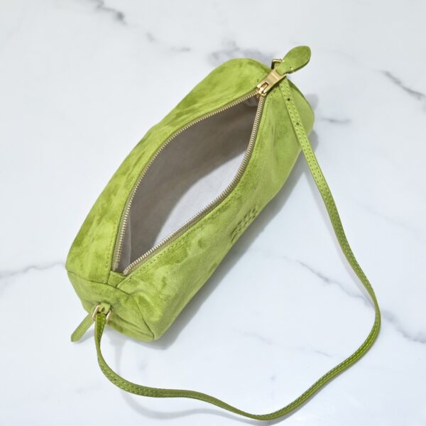 sy_no_D327A7DB1633C1890F9AD21C6DD3ABE2_7 Avocado Green Leather Cylindrical Underarm Shoulder Bag