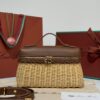 sy_no_D32F1D77F0D5337A258D8B841B754E71_0 LOEWE Extra Pocket L19 Handbag – Woven Leather Edition