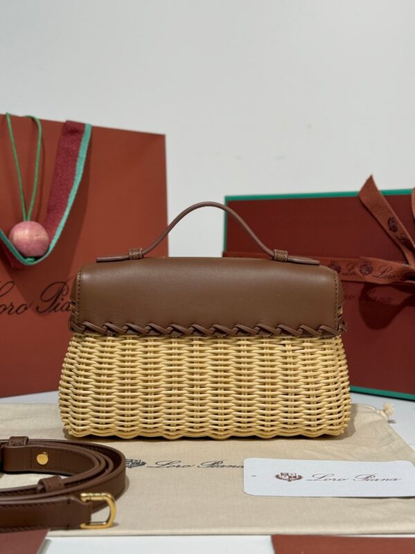 sy_no_D32F1D77F0D5337A258D8B841B754E71_3 LOEWE Extra Pocket L19 Handbag – Woven Leather Edition
