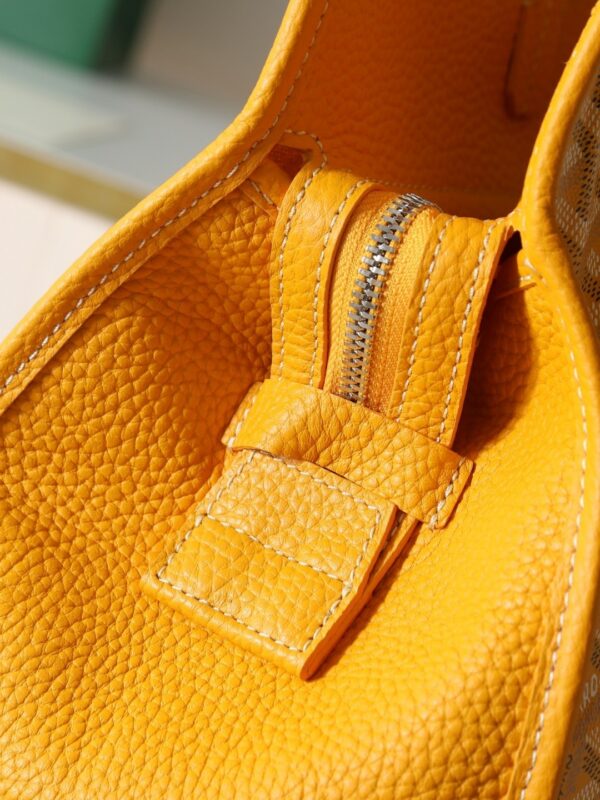 sy_no_D3A182E6D0EFAFF997952C1556FDE599_3 Yellow Goyardine Hardy Small Commuter Tote